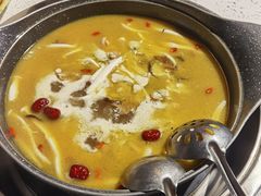 -云尊府蒸汽石锅鱼云南菜(龙旗店)