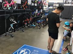 -迪卡侬(南二环店)