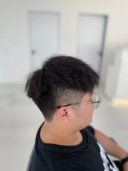 -Hello Lady发型设计