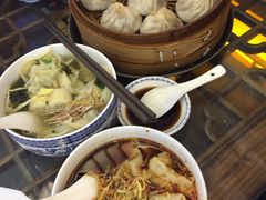 -笑来喜馄饨小笼工坊店(湖滨街店)