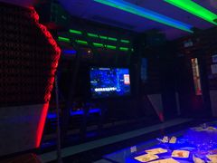 -名星会量贩式KTV旗舰店(盈熙广场店)