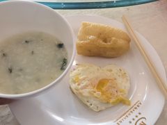 -起士林西餐厅(东经路店)