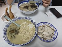 招牌黄鱼面-明呈黄鱼面馆(斜土路店)