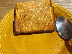 咖椰吐司-HELLO 27 意面·沙拉·帕尼尼