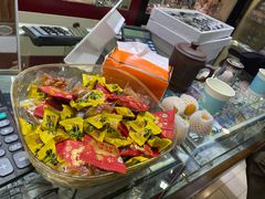 -三叶眼镜城批发市场(上海火车站店)