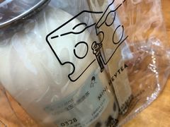 -喜茶(东莞雍华庭店)