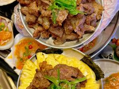 -围炉肉舍•炭烤活鳗•丹东海鲜烤肉(步行街店)