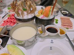 -红鼎豆捞·非遗鲍皇汤火锅(宝丰路店)