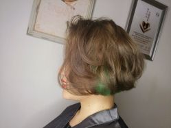 左侧面-简法造型·品牌形象店