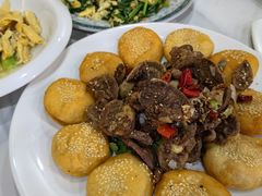 巧吃羊腰-清风园肘子馆(万家大激店)