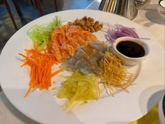 捞三文鱼拼虾-潮人姐妹轩(海宁路店)