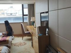 -龙翔酒店(成都龙泉驿地铁站店)