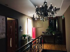 -莱蔻·圣灸堂·推拿艾灸(天山店)