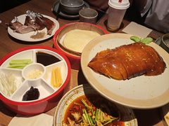 桂花香烤鸭-青年公社烤鸭(宝杨宝龙广场店)