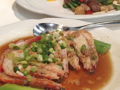 金蒜胜瓜蒸海虾-皇朝会.经典传统粤菜(外滩店)