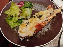 -广州万富希尔顿酒店·感趣自助餐厅·金秋蟹宴生蚝海鲜刺身