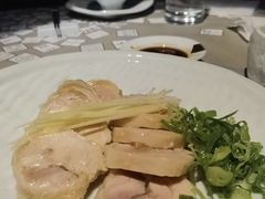 -穹六人间 people 6(岳阳路店)