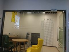 -AK健身普拉提拉伸私教馆(中八店)