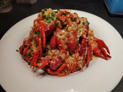 -肥肥虾庄·金牌油焖大虾(东湖欢乐谷店)