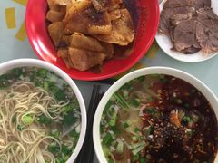 -舌尖尖牛肉面(甘南路店)