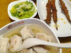 -南城香·饭香串香馄饨香(花园北路店)