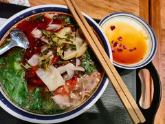 -云阿蛮云南生烫牛肉米线(奉贤路店)