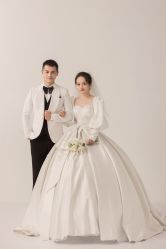 -雪中彩影婚纱摄影·微光艺术中心