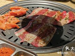-轻烧烤肉(光谷步行街店)