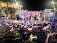 -江门古兜温泉小镇