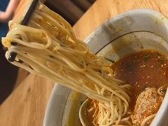 -呼啦面馆·头牌豌杂面(爱琴海店)