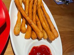 茴香小油条-胖哥俩肉蟹煲(虹口龙之梦店)