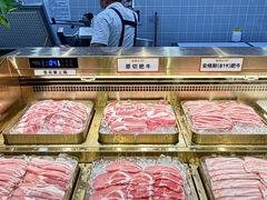 -金滏山·烤肉海鲜火锅自助(襄阳万达店)