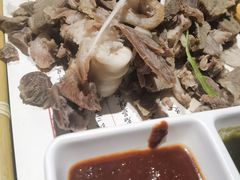 -东口码头·烧鸽子·鱼头泡饼·地方菜(金鹰悦城店)