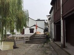 -丝绸小镇荻港古村