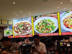 -川流不息·地道川菜·小龙虾(松东路店)