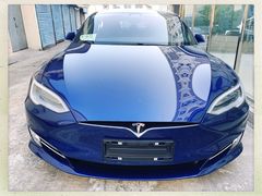 -TESLA 特斯拉(上海太古汇体验店)