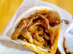 锅魁夹耳片-洞子口张老二凉粉(文殊院店)