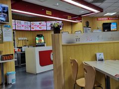 大堂-香妃烤鸡(新奥店)