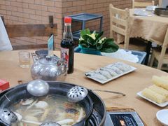 -濠轩阁特色生蚝火锅(水湾路店)