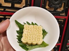 -乐忻皇朝(上海中心大厦店)