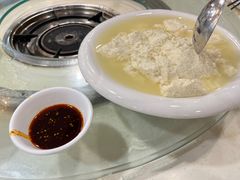 -渝君重庆火锅(嘉宾路店)