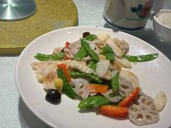 -大树头·森林餐厅(石碁店)