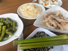 -小陆莲花蟹园农家乐(莲花岛店)