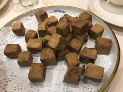 炸臭豆腐-老正兴菜馆(福州路店)