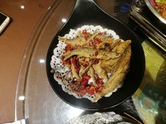 -刘胖子家常菜·蹄花焖藕(兴业店)