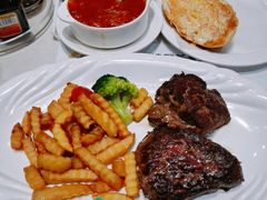 -香港新发烧腊茶餐厅(水围店)