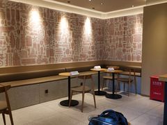 -星巴克臻选(上海中环广场2F店)