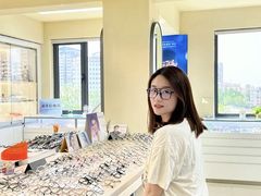 -潘多拉眼镜·蔡司依视路明月(潘家园店)