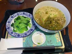 -百年老字号·观振兴蟹黄面·三虾面·苏式面(观前街富仁坊巷店)