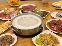 -吉友粥底火锅(方斜路店)